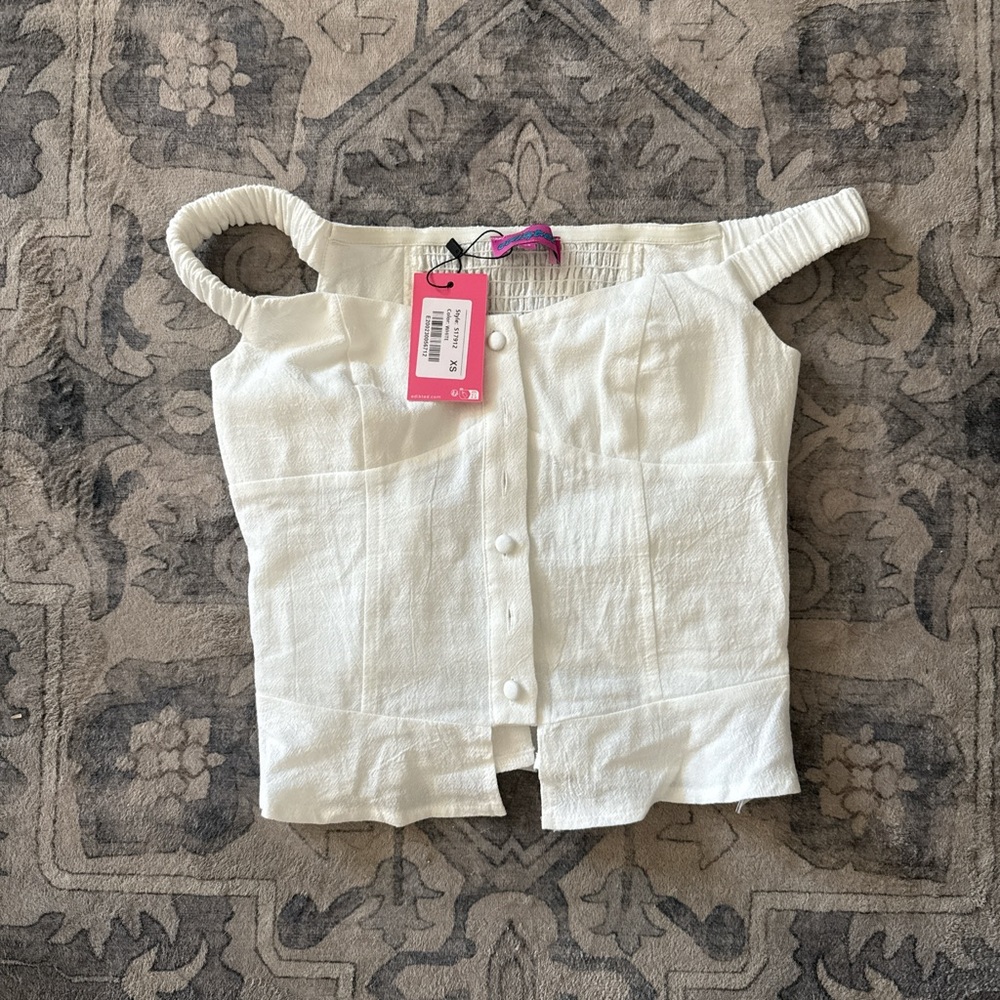 BNWT Edikted off the shoulder top